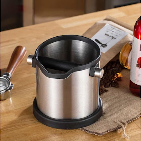 Todella iso knockbox, 1 800 ml